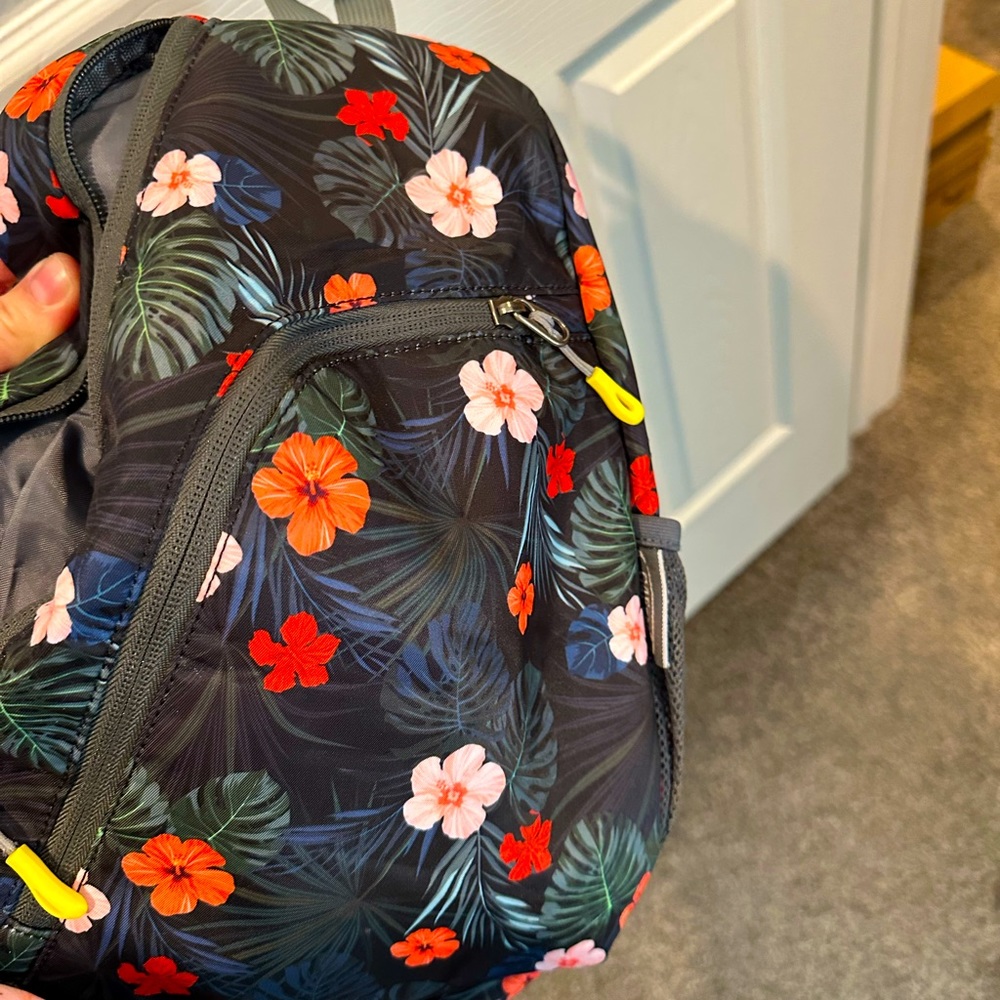 Floral sling bag